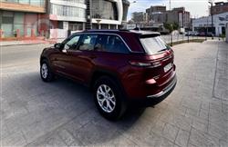 جیپ گراند شیرۆکی